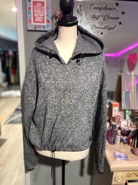 Cozy Hooded Pullover Sweater - Gray